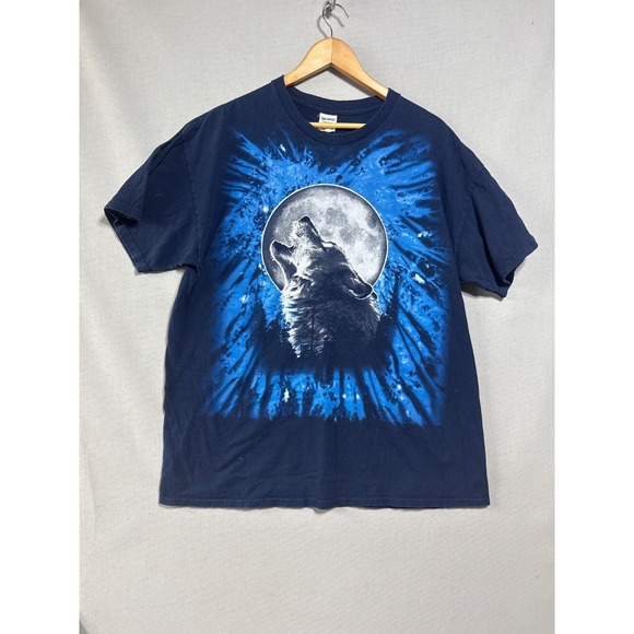 The Unbranded Brand Other - Wolf Shirt Size XL Howling at the Moon Navy Blue Night Sky Y2K Graphic Print EUC